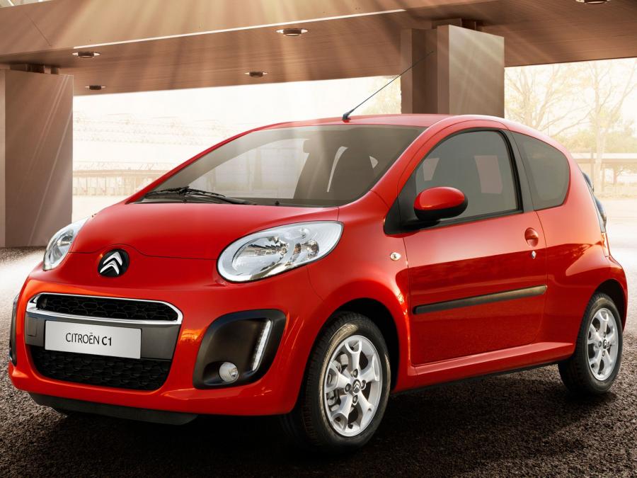  Citroen C1 3-Door 2012 года  (фото 76 из 80)